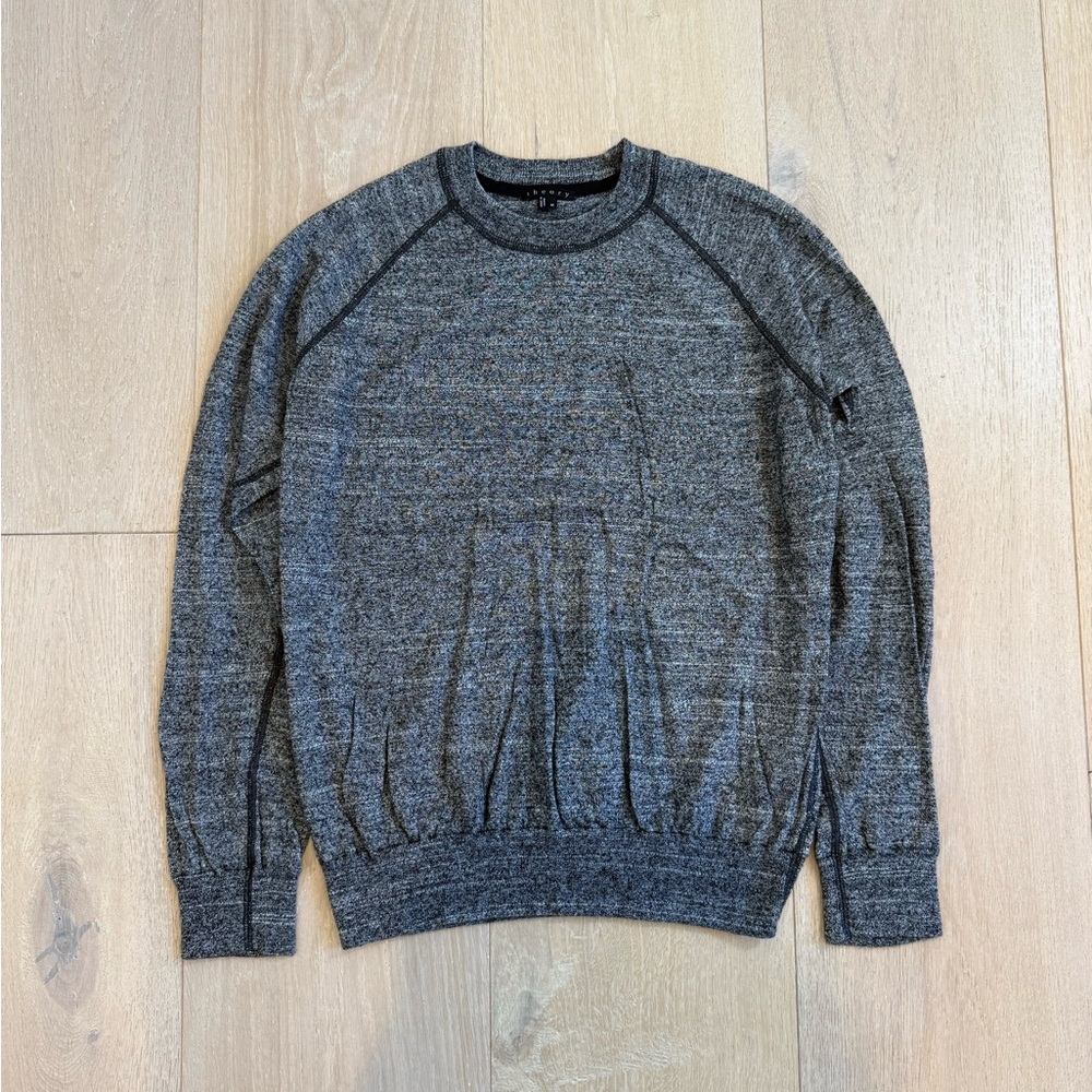 Theory Gray Crewneck Sweater with Raglan Sleeves